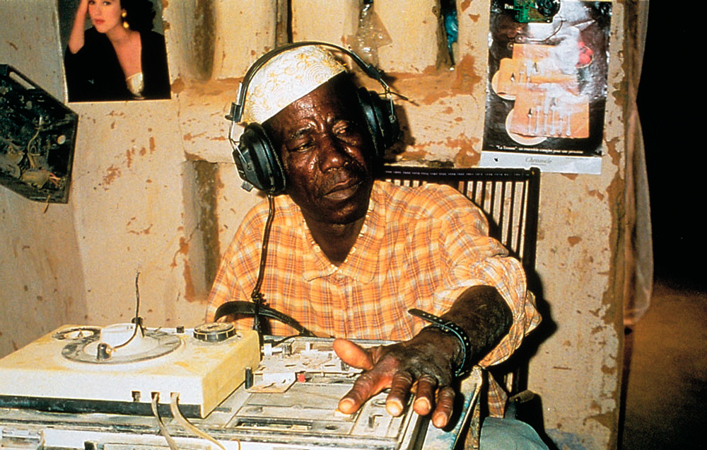 Life On Earth Doclisboa 2018